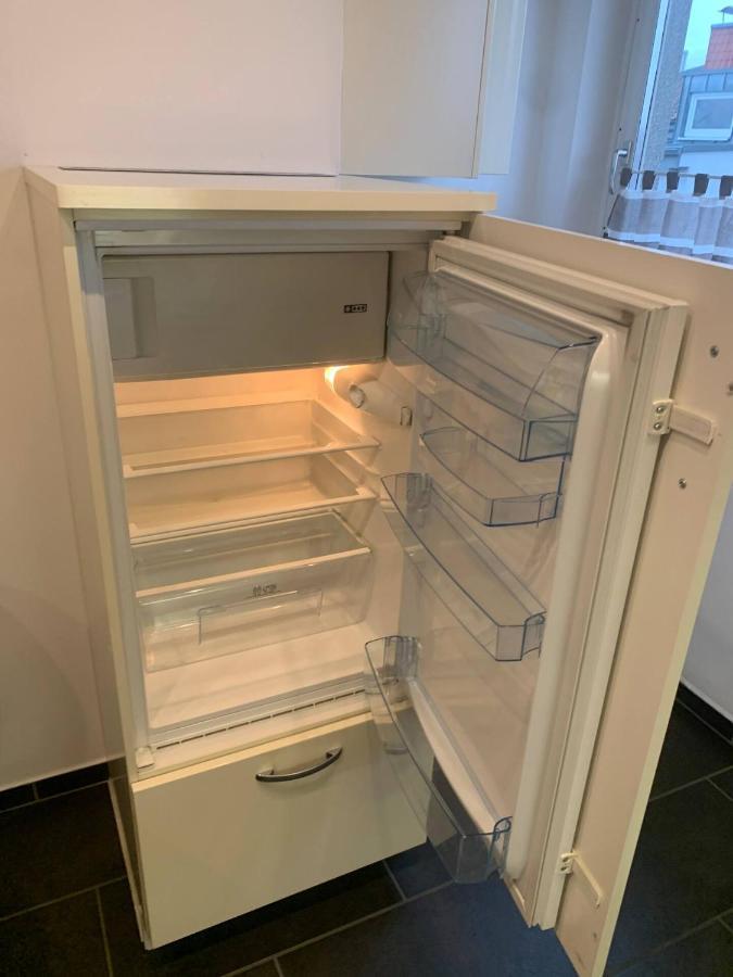 Mainpark Apartment 4 Schlafzimmer Bis Zu 10 Personen Direkt Ueber Aschaffapartment Bei Aschaffenburg Mainaschaff Bagian luar foto