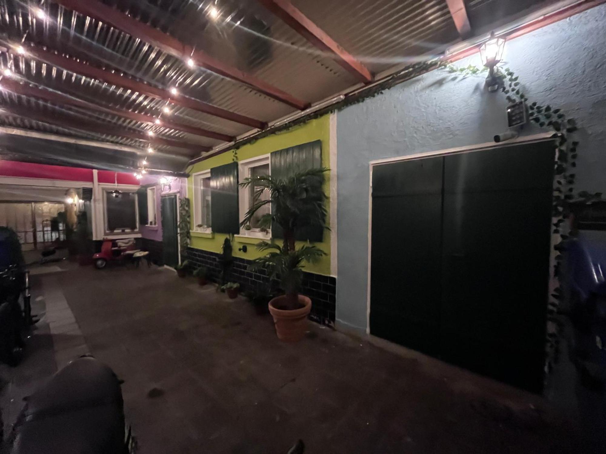 Mainpark Apartment 4 Schlafzimmer Bis Zu 10 Personen Direkt Ueber Aschaffapartment Bei Aschaffenburg Mainaschaff Bagian luar foto