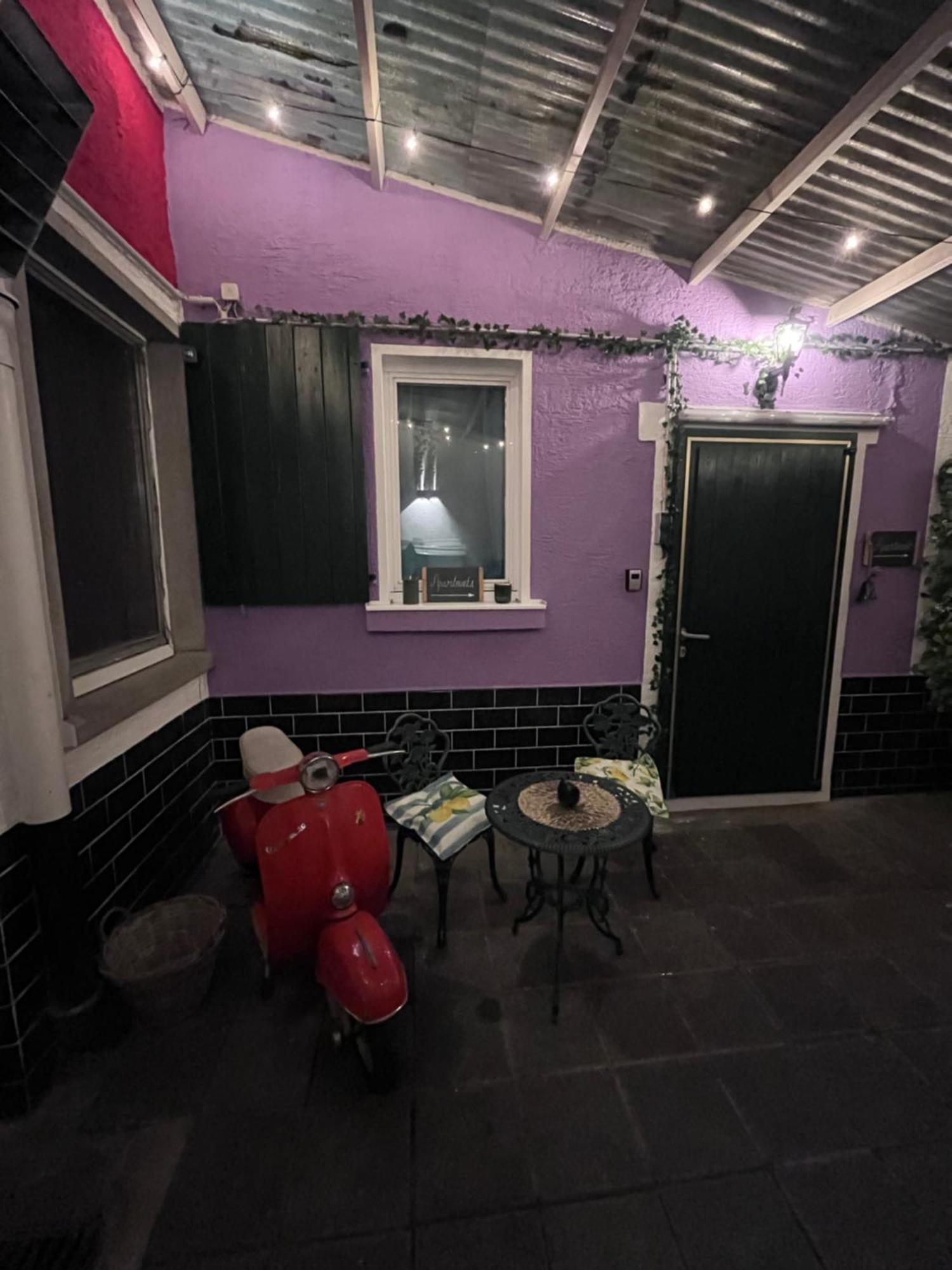 Mainpark Apartment 4 Schlafzimmer Bis Zu 10 Personen Direkt Ueber Aschaffapartment Bei Aschaffenburg Mainaschaff Bagian luar foto